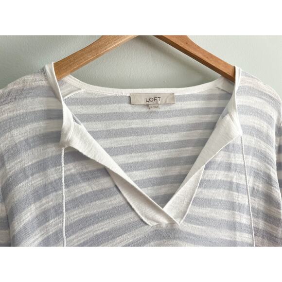 Loft | Blue and White Top | Sz S - Picture 4 of 6